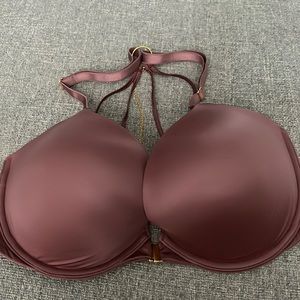 Vs 34DDD
